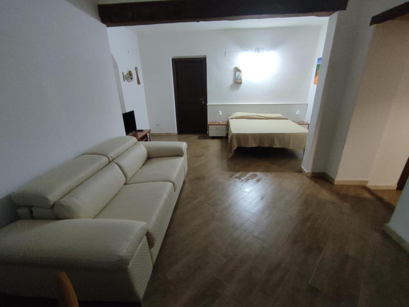 Appartamento Su Survaju Irgoli Exterior foto